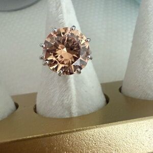 Elegant Champagne Diamond Stimulant  Women's Ring